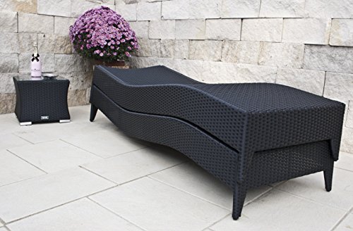 PolyRattan Sonnenliege DEUTSCHE MARKE – EIGNENE PRODUKTION – 8 Jahre GARANTIE auf UV-Beständigkeit Polster Tisch + Glasplatte 2 Sonnenliegen Set - 5