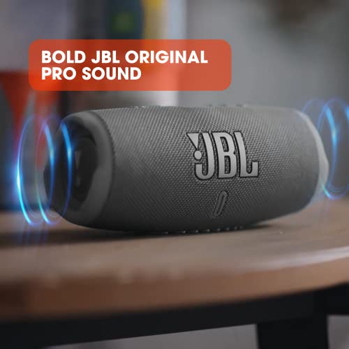 JBL Charge 5 Bluetooth-Lautsprecher in Schwarz – Wasserfeste, portable Boombox mit integrierter Powerbank und Stereo Sound – Eine Akku-Ladung für bis zu 20 Stunden kabellosen Musikgenuss - 3