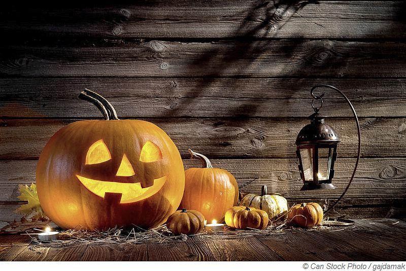 Schaurig schöne Halloween Events in Deutschlands Sauna-Thermen