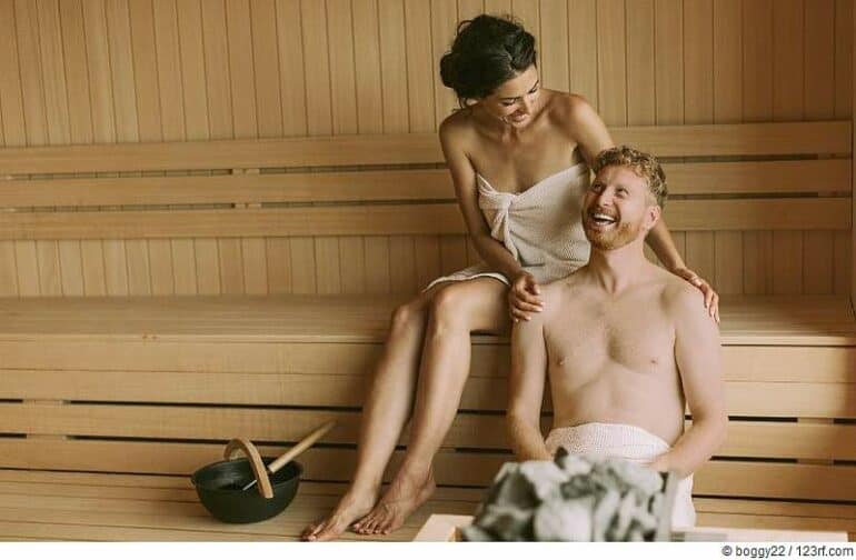 These are the 8 positive effects of taking a sauna