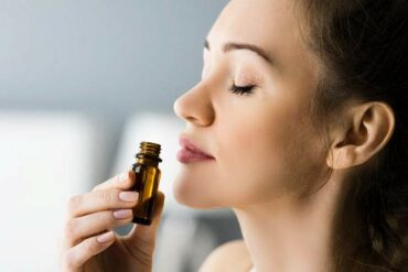 Tröpfchen für Tröpfchen Wohlbefinden mit ätherischen Ölen von OZOÍ